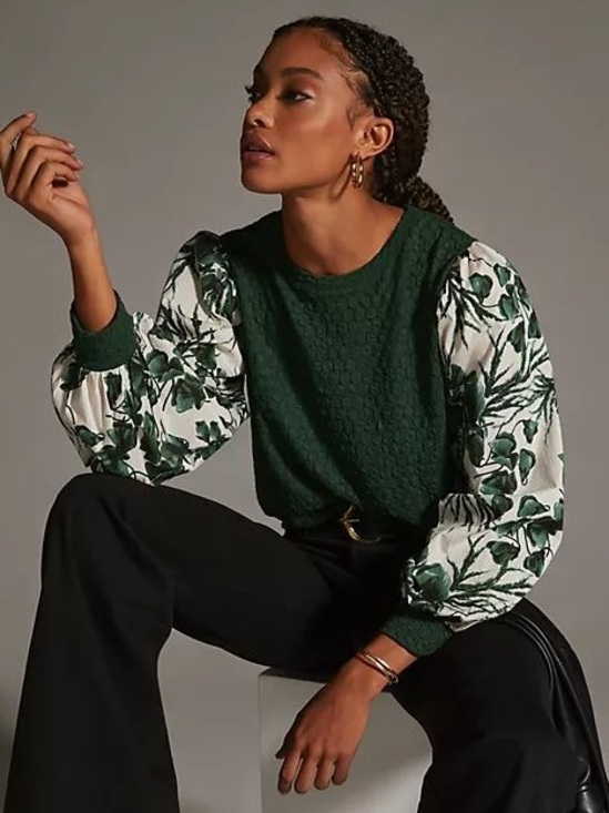 Anthropologie Tops - Porridge by Anthropologie textured sweatshirt in green and white size XS
